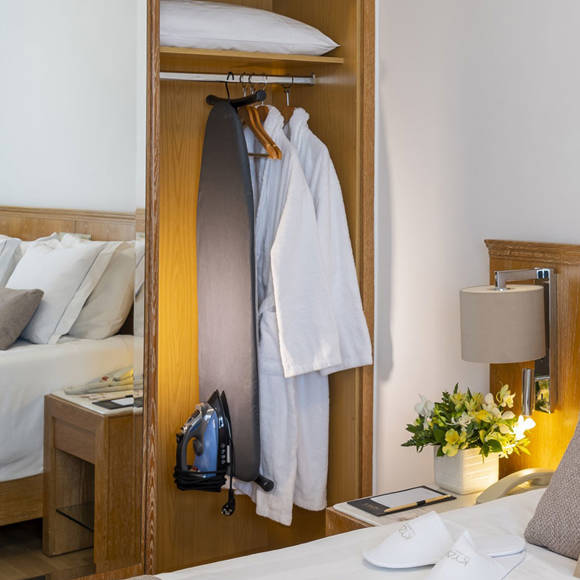 

Kydon City Hotel Chania Classic Room 03