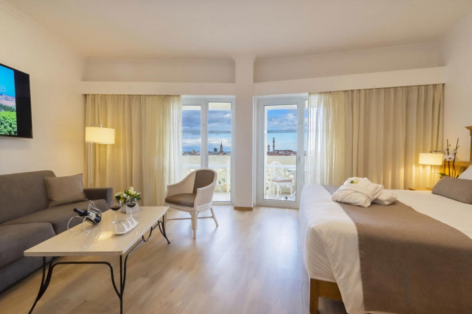 Kydon City Hotel Chania Junior Suite Old Town View 2