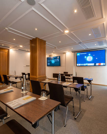 

Kydon City Hotel Chania Bussiness Meeting Room 350