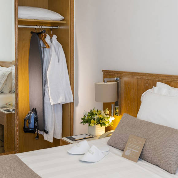 

Kydon City Hotel Chania Comfort Room 03