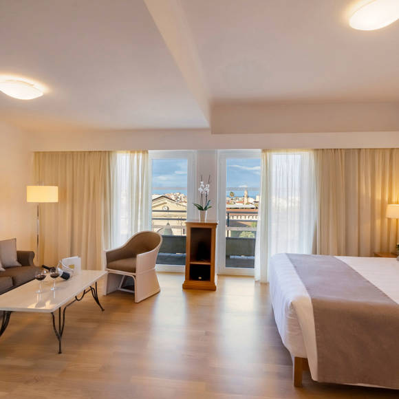 

Kydon City Hotel Chania Executive Suite Old Town View 3