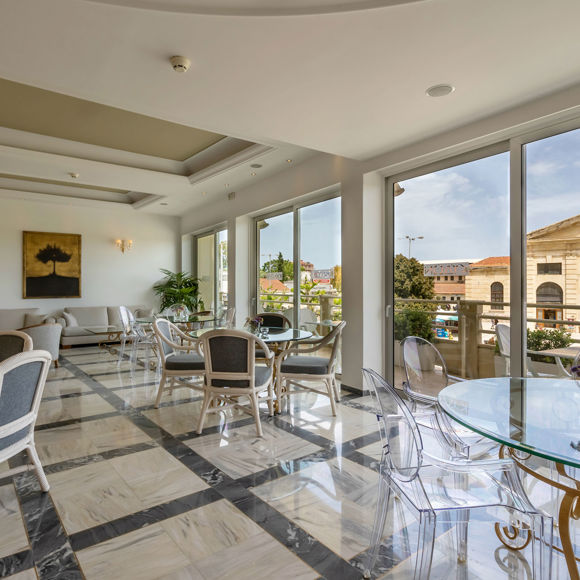 

Kydon City Hotel Chania Agora Bar Restaurant 1